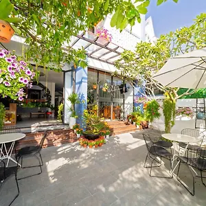 Brother , Hoi An Vietnam